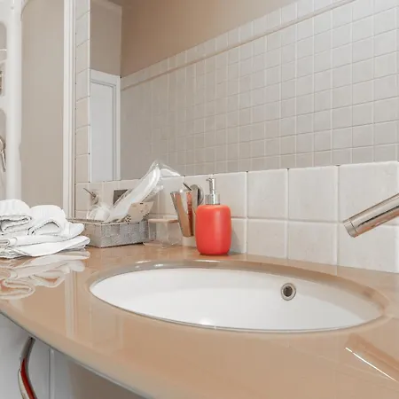 Locami Affori Apartment